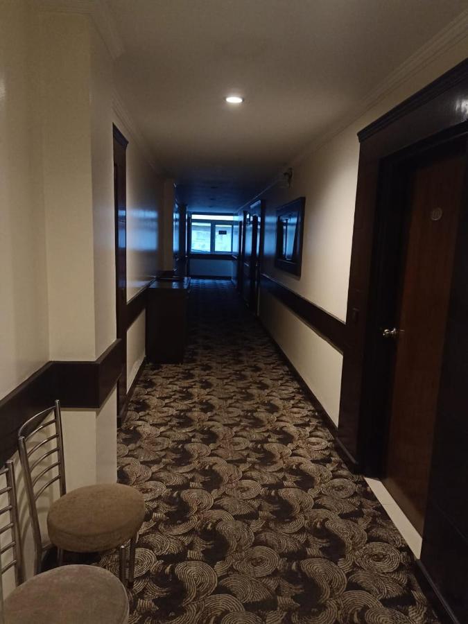 Hotel Clark Heights นิวเดลี ภายนอก รูปภาพ