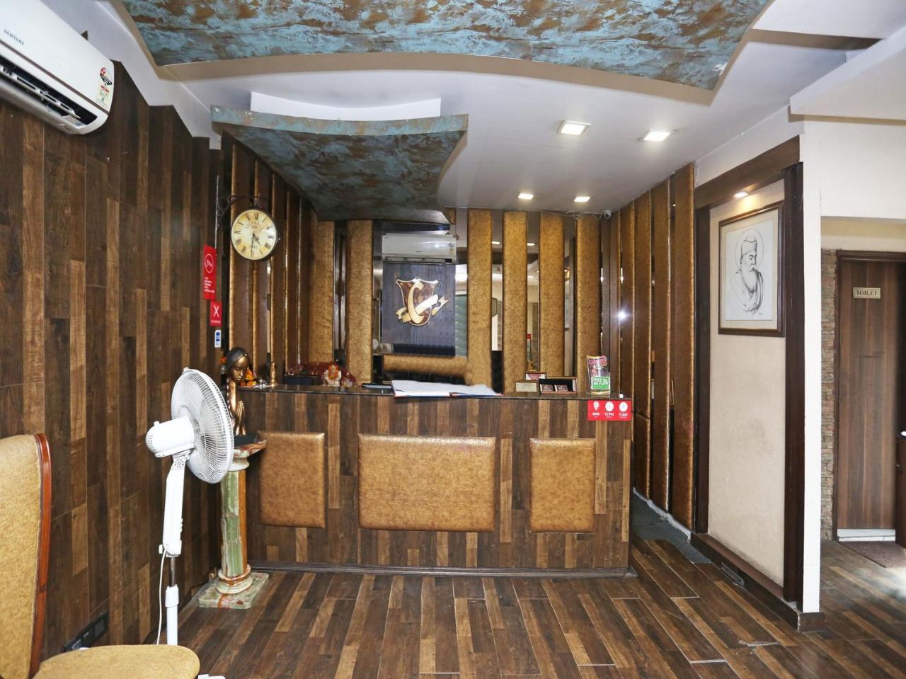 Hotel Clark Heights นิวเดลี ภายนอก รูปภาพ