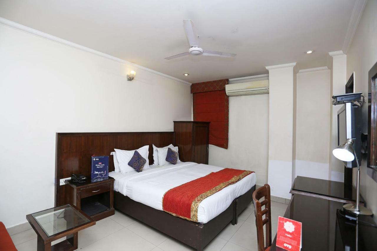Hotel Clark Heights นิวเดลี ภายนอก รูปภาพ